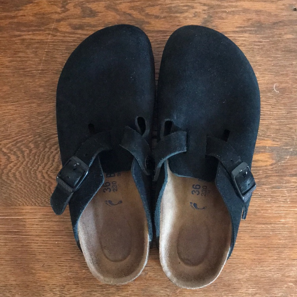 Black suede closed toe Birkenstock’s 36